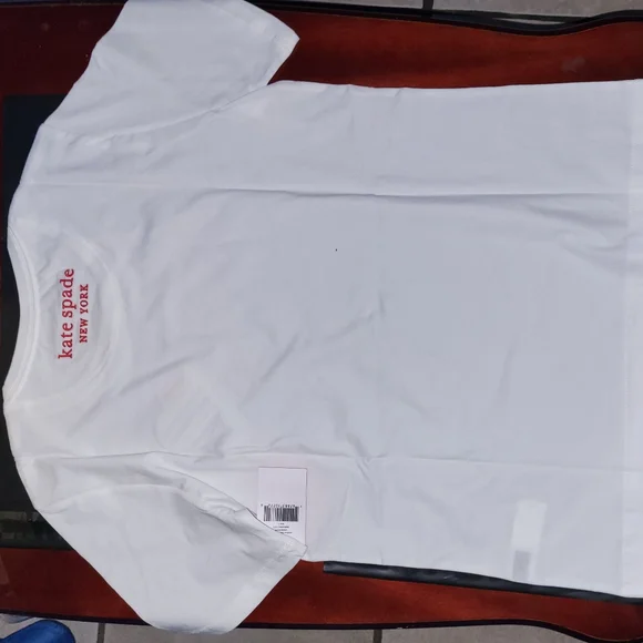 Kate Spade T-shirt, size XS  Rainbow heart Pride collection - Picture 3 of 7